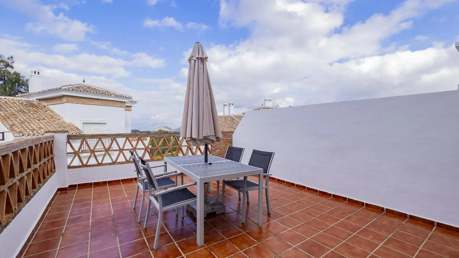 Cubo'S Duplex Mami Lauro Golf Apartment Alhaurin de la Torre 0*,  Spain